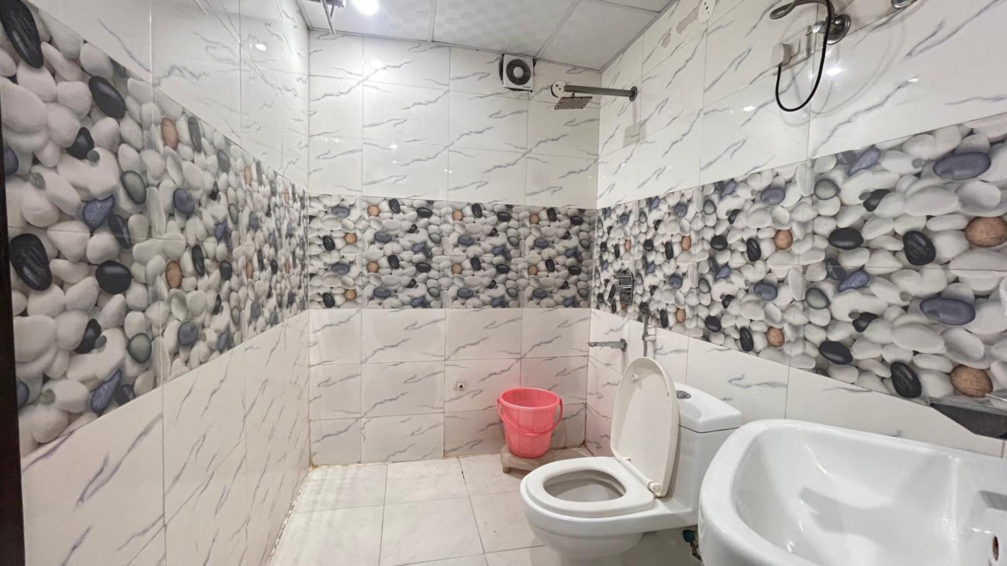Hotel Platinum With Free Pickup-Delhi Airport Ню Делхи Екстериор снимка